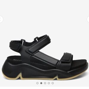 ECCO Women's Black Platform Sport Style Sandals